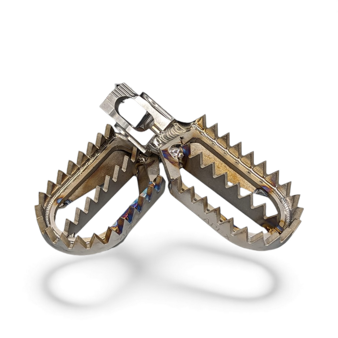 Raptor Titanium Fußrasten KTM SX/F 23– | EXC/F 24– | Husqvarna FC/TC 23– | FE/TE 24– Raptor Titanium Fußrasten KTM SX/F 23– | EXC/F 24– | Husqvarna FC/TC 23– | FE/TE 24– Raptor Titanium ZAP-Technix-Shop